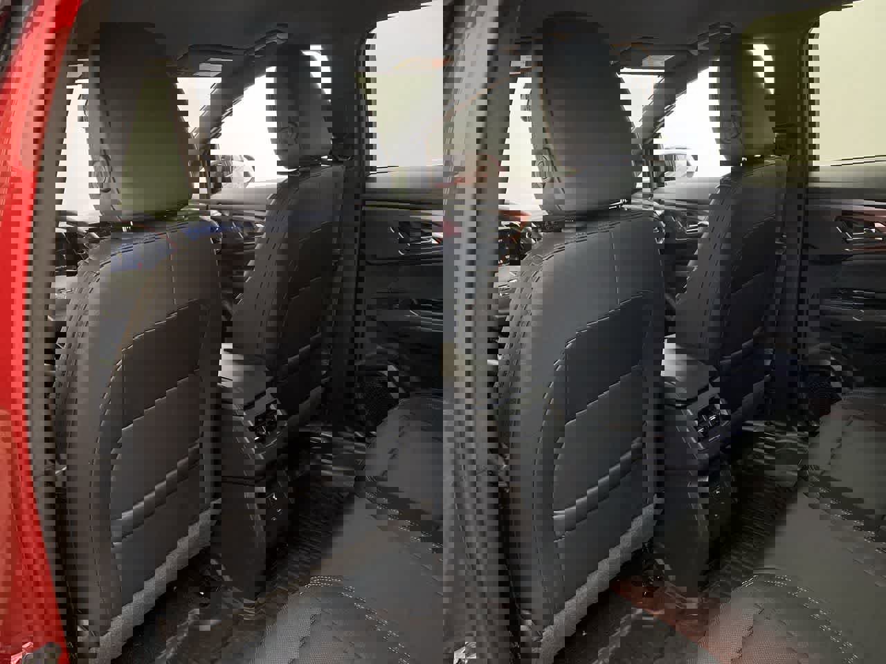 Used 2024 Chevrolet Equinox EV RS image 15