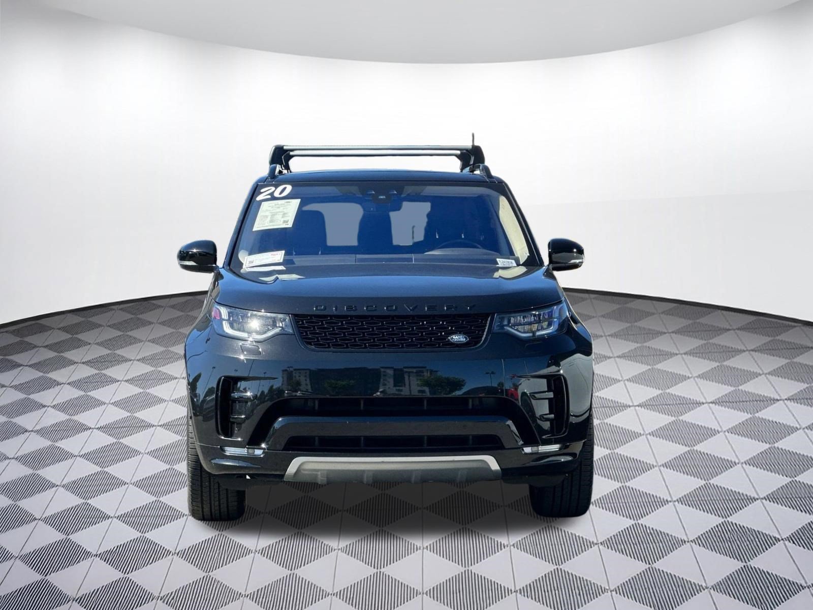 Used 2020 Land Rover Discovery Landmark AWD/4WD image 5