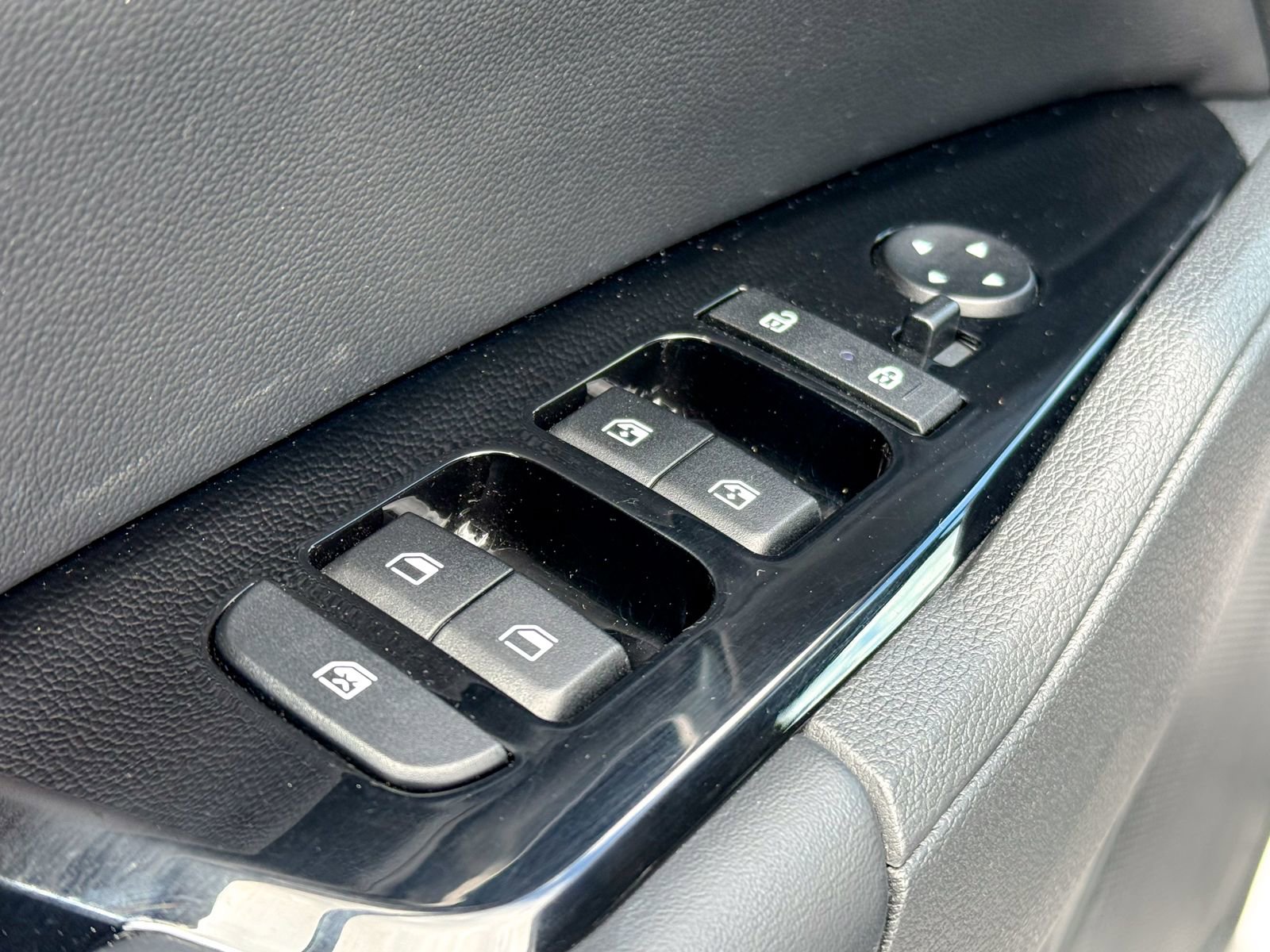 Certified 2023 Kia Sportage X-Line w/ X-Line Premium Package AWD/4WD image 18