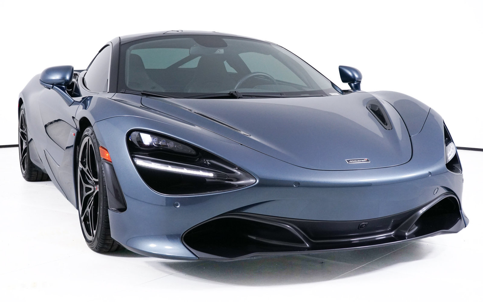 Used 2018 McLaren 720S Luxury RWD image 20