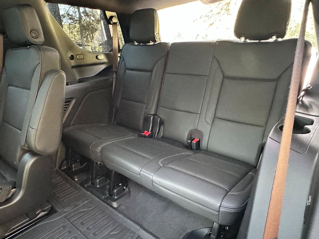 Used 2025 GMC Yukon Denali w/ Denali Reserve Package AWD/4WD image 25