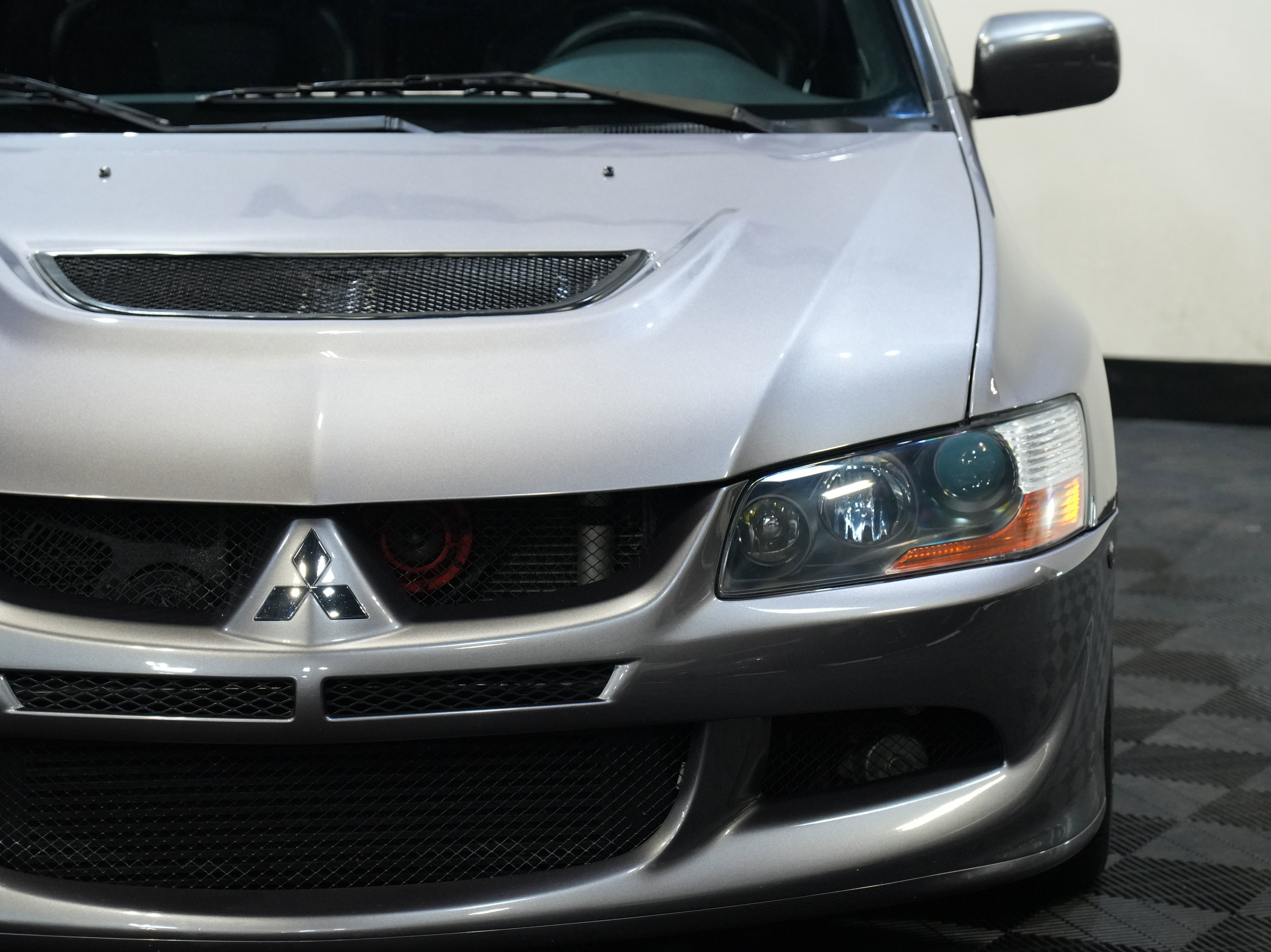 Used 2005 Mitsubishi Lancer Evolution image 9