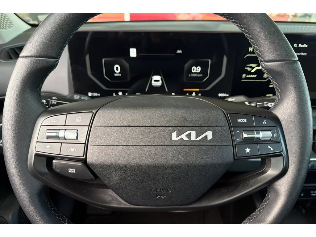Used 2025 Kia K4 EX FWD image 24