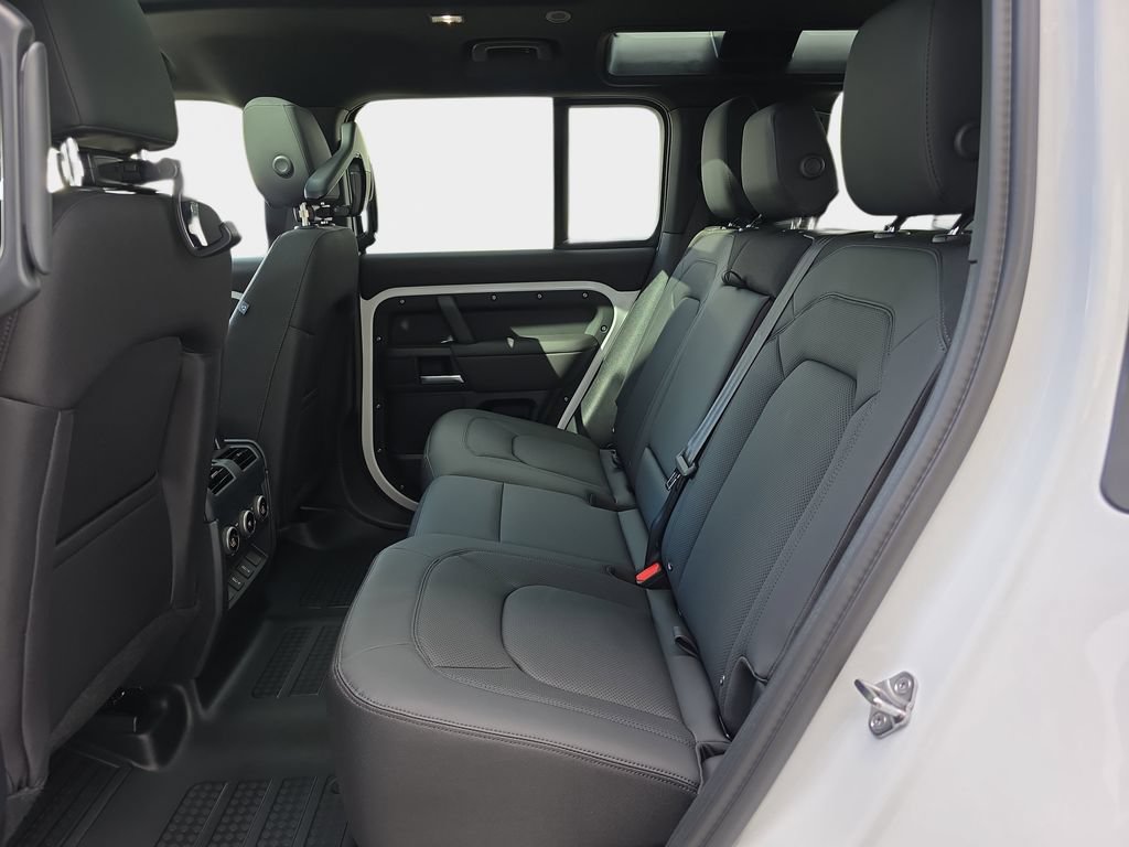 New 2026 Land Rover Defender 110 S AWD/4WD image 13