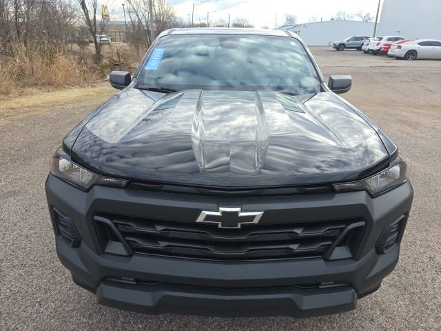 Used 2024 Chevrolet Colorado W/T w/ WT Convenience Package image 9