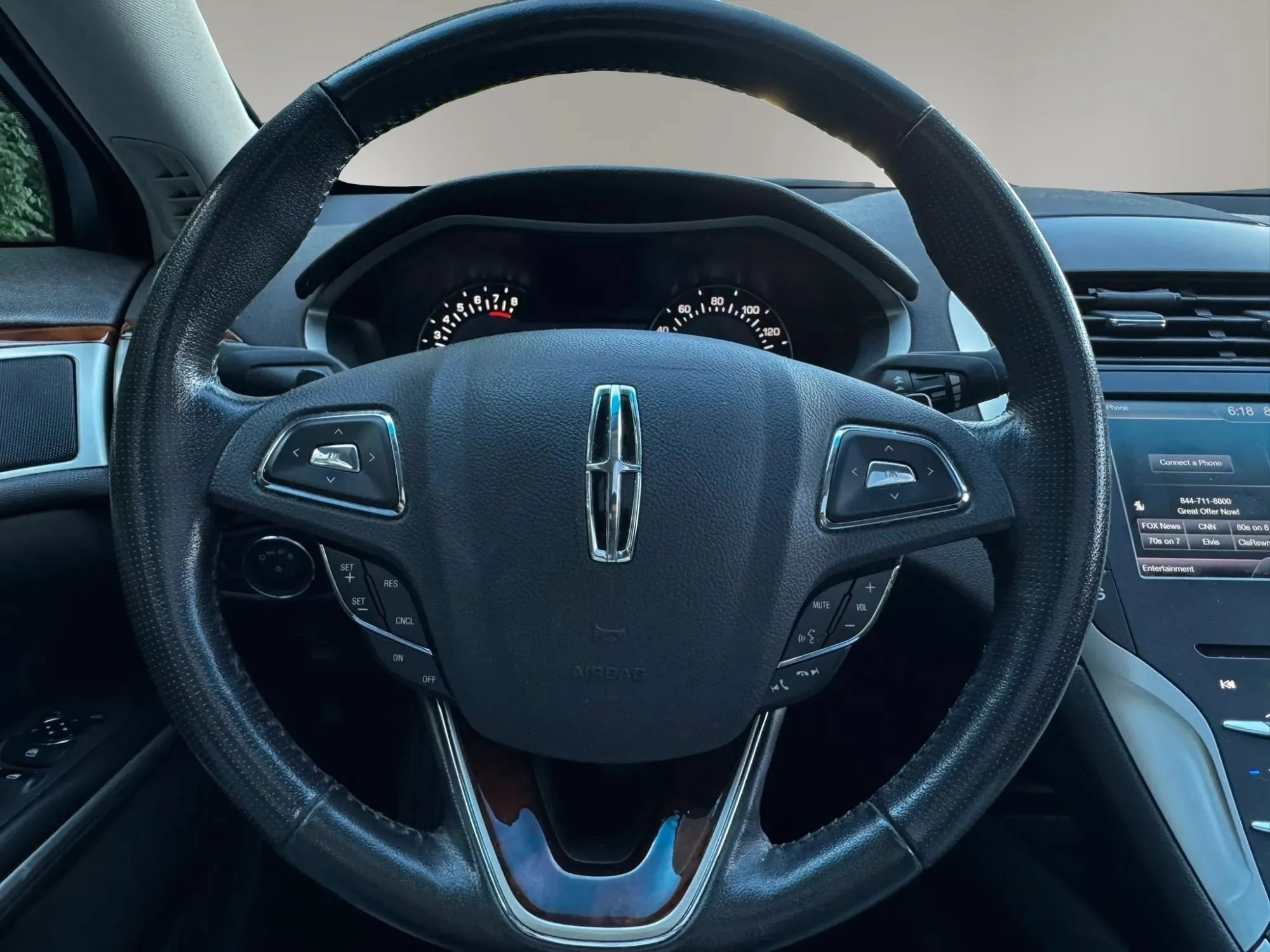 Used 2013 Lincoln MKZ FWD image 20