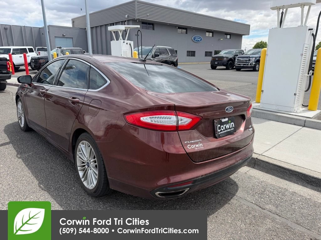 Used 2015 Ford Fusion SE w/ Equipment Group 202A FWD image 10