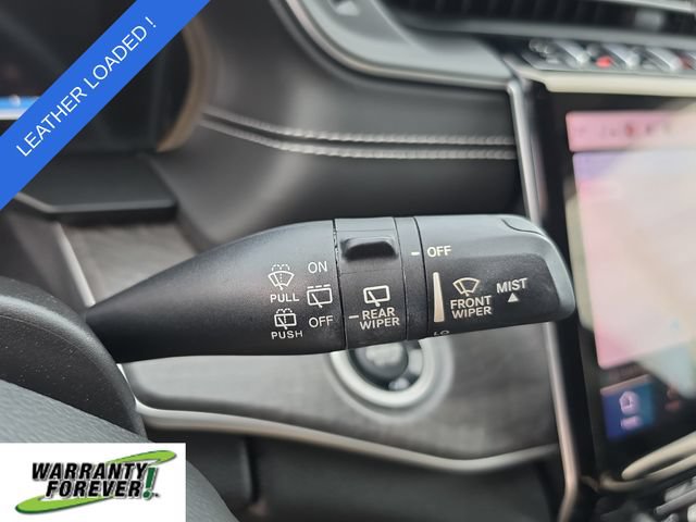 Used 2024 Jeep Grand Cherokee Limited RWD image 23