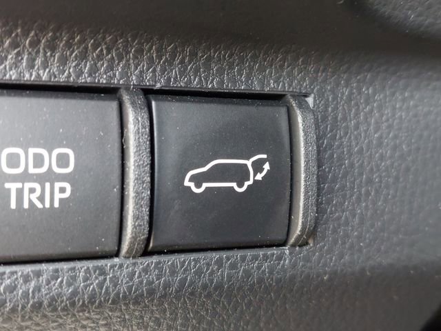 Used 2024 Toyota RAV4 XSE w/ Advanced Technology Package image 23