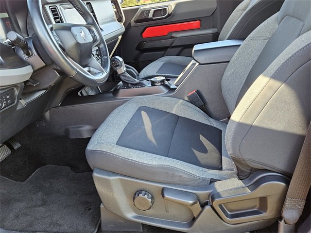 Used 2022 Ford Bronco Big Bend image 5