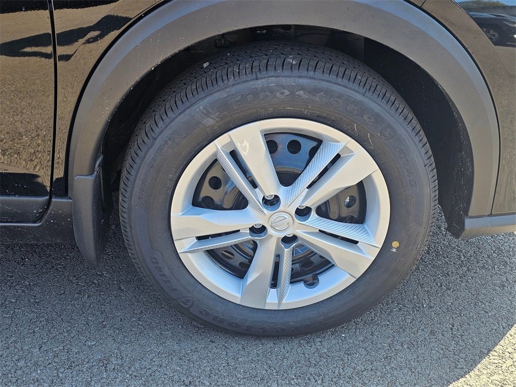 New 2025 Nissan Kicks Play S image 29