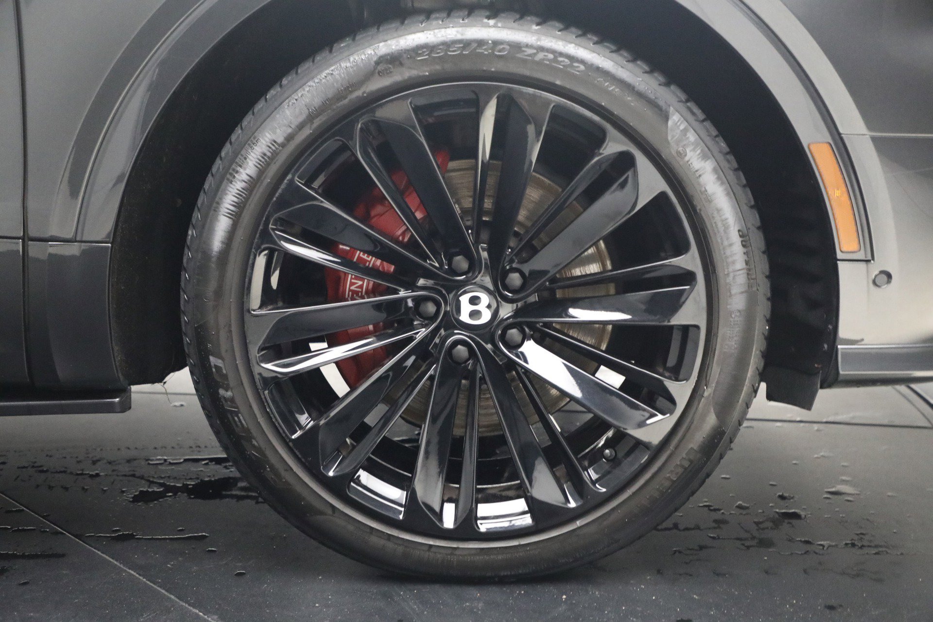 Used 2022 Bentley Bentayga Speed image 12