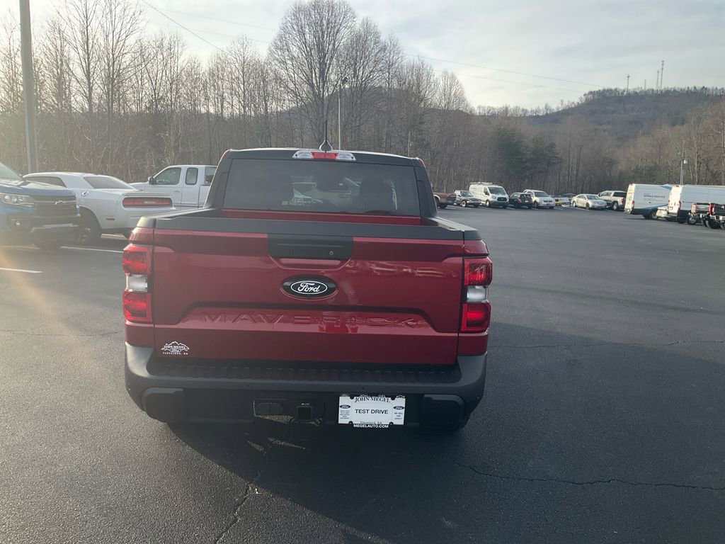 New 2026 Ford Maverick XLT w/ Black Appearance Package image 6
