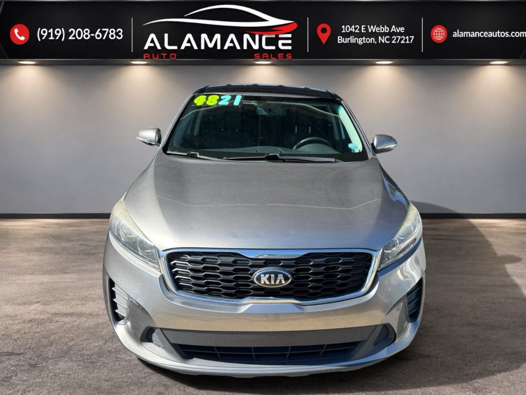 Used 2019 Kia Sorento FWD V6 image 1