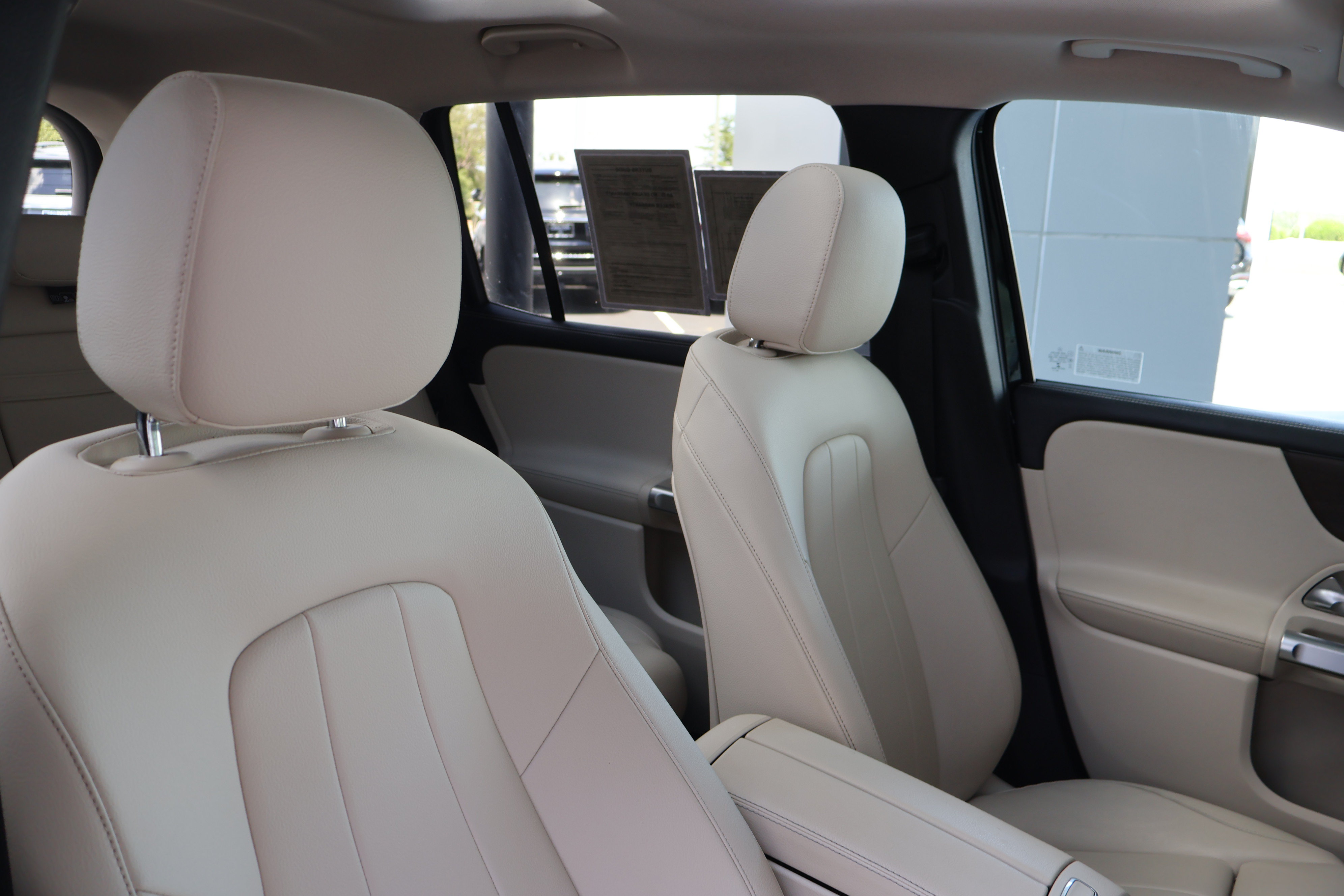 Certified 2021 Mercedes-Benz GLB 250 image 30