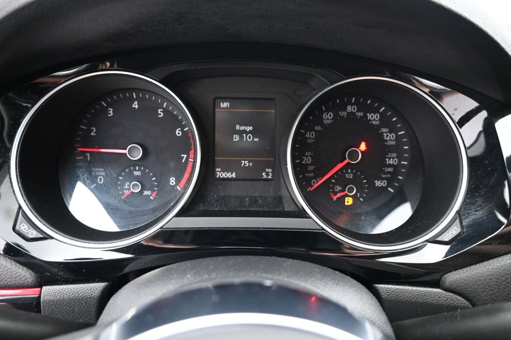 Used 2018 Volkswagen Jetta GLI FWD image 18