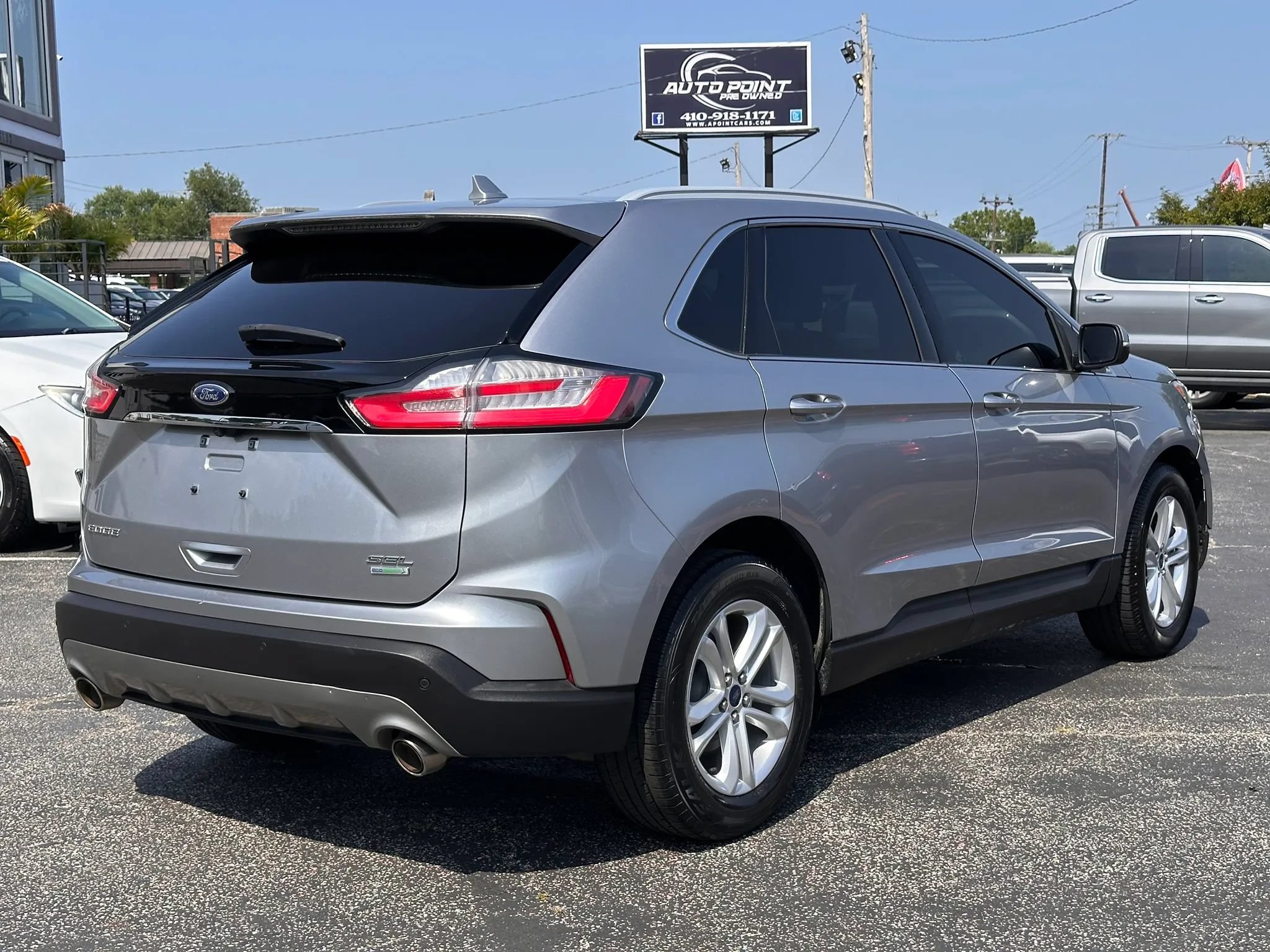 Used 2020 Ford Edge SEL FWD image 6