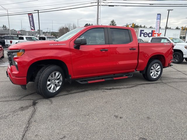 Used 2023 Chevrolet Silverado 1500 Custom image 14
