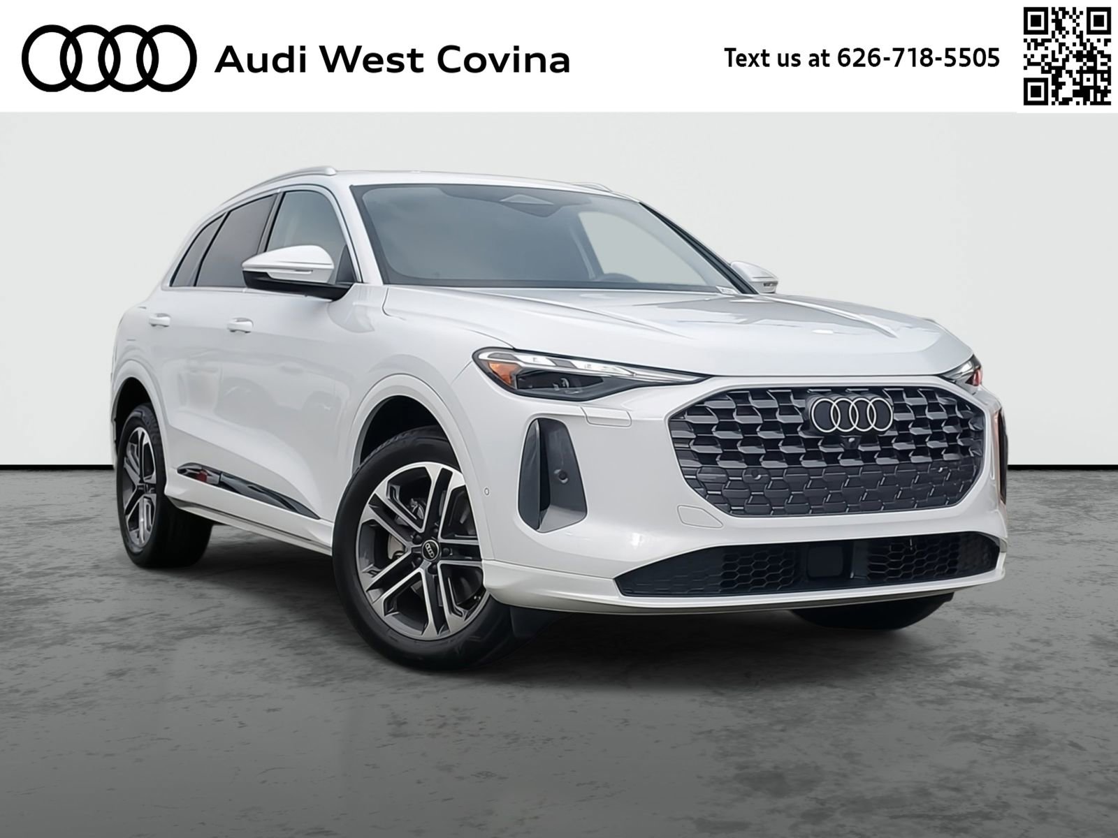 Used 2025 Audi Q5 Premium w/ Convenience Package