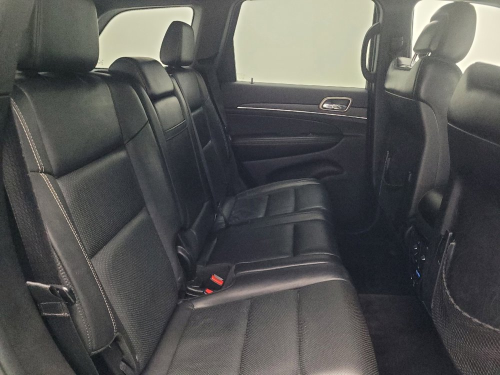 Used 2016 Jeep Grand Cherokee Limited w/ Luxury Group II image 19