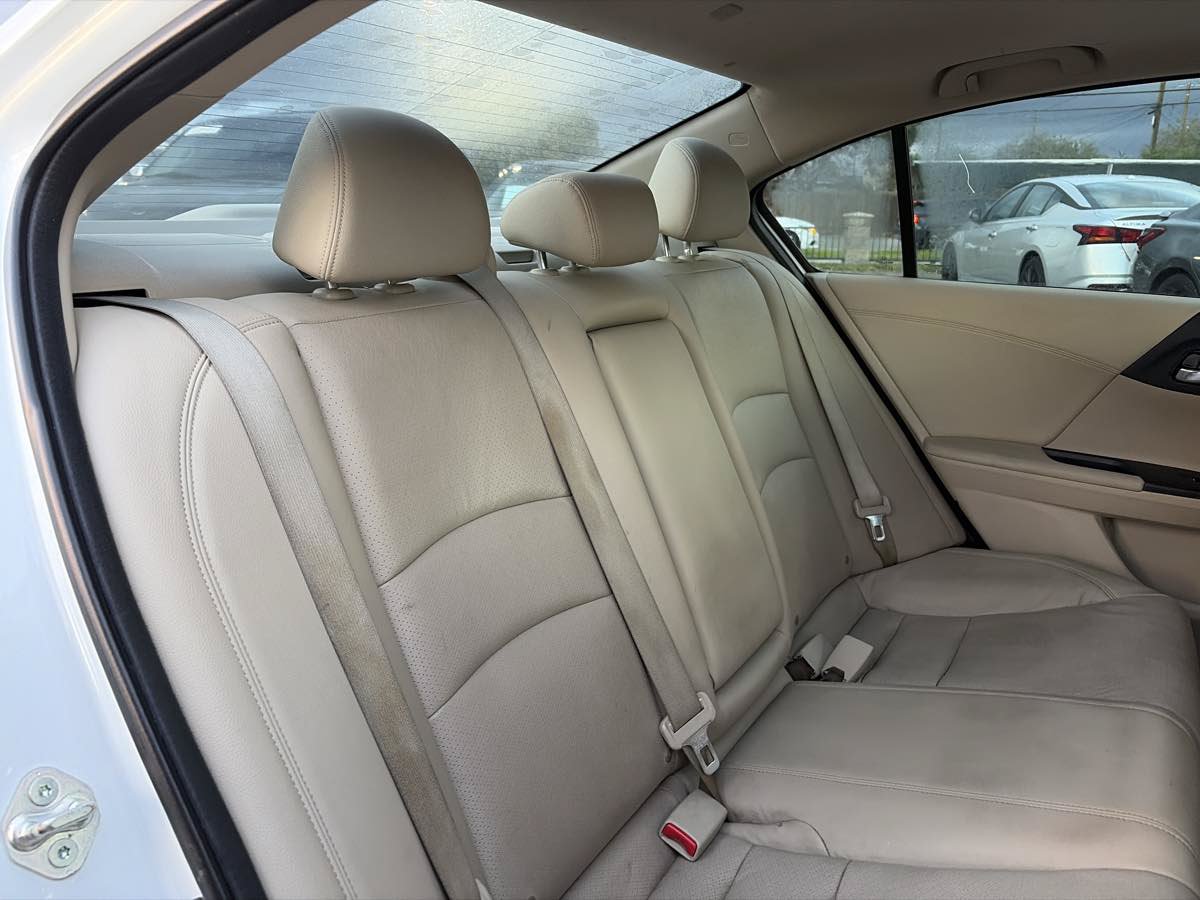 Used 2013 Honda Accord EX-L image 21