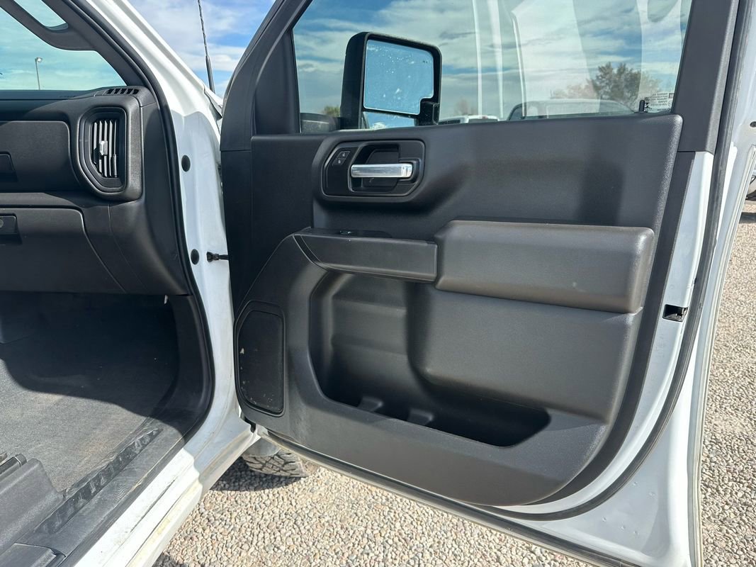 Used 2022 GMC Sierra 2500 Pro w/ Gooseneck/5TH Wheel Package image 12