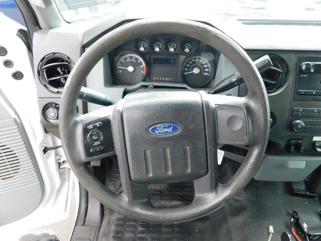 Used 2012 Ford F250 XL w/ PWR Equipment Group RWD image 12