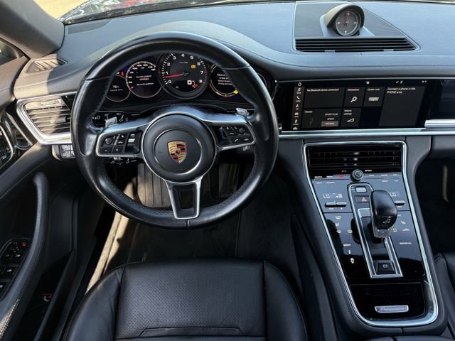 Used 2017 Porsche Panamera 4 AWD/4WD image 10