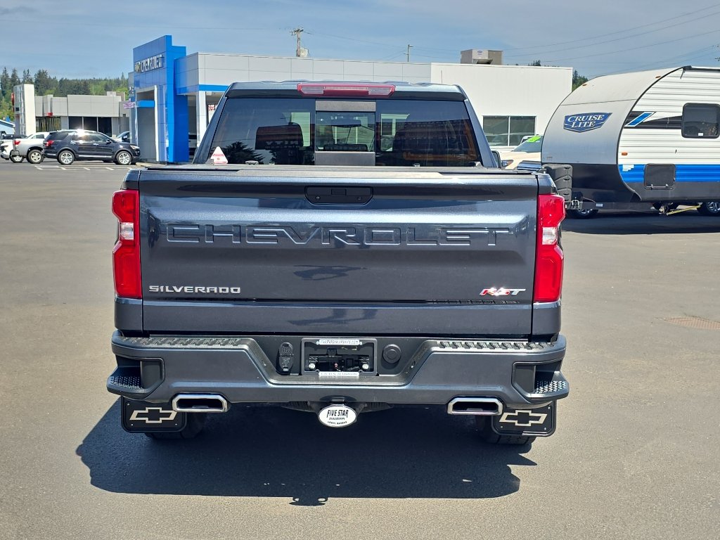 Used 2020 Chevrolet Silverado 1500 RST AWD/4WD image 8