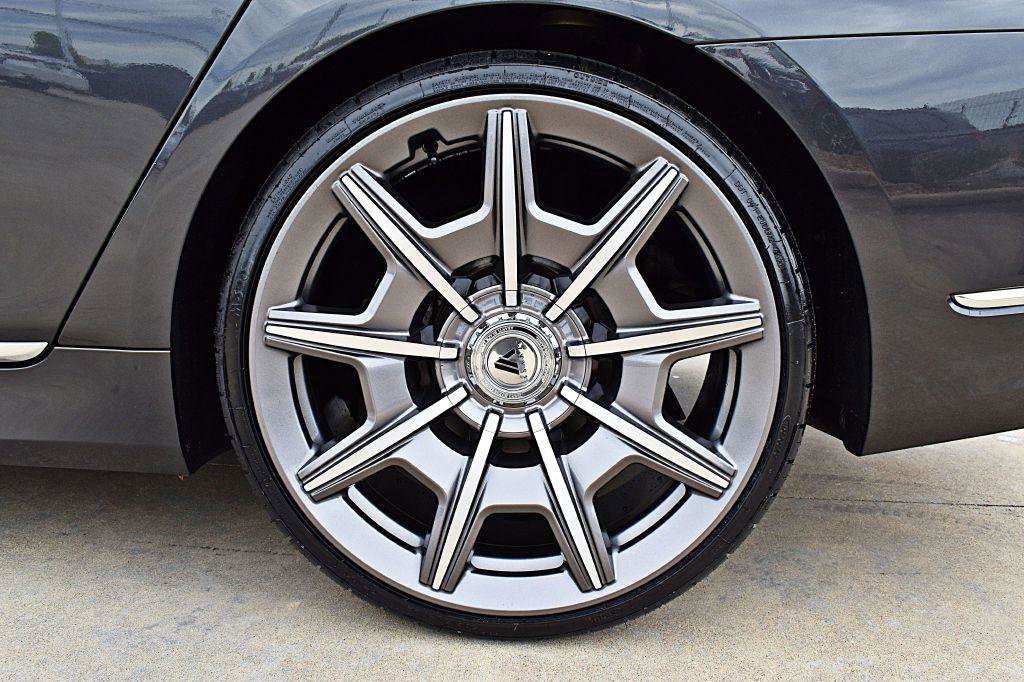 Used 2022 BMW 740i RWD image 51