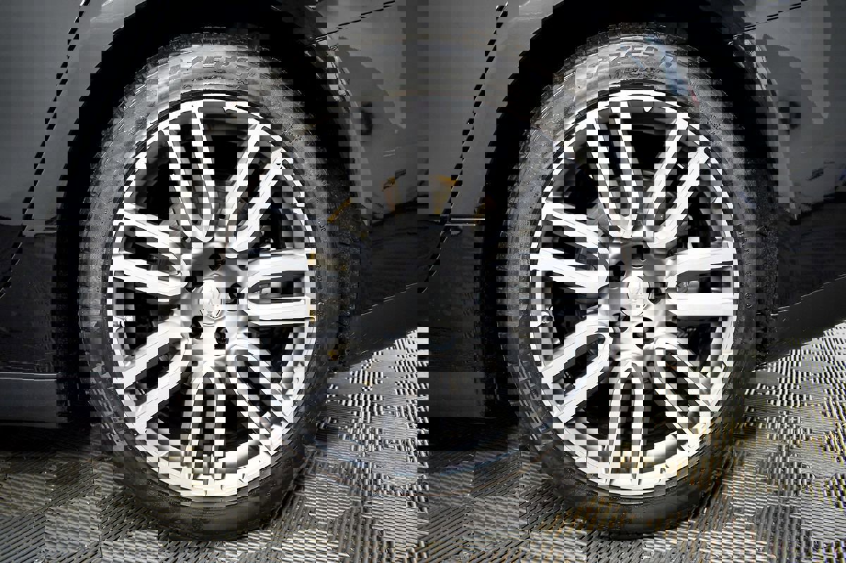 Used 2017 Maserati Ghibli image 26