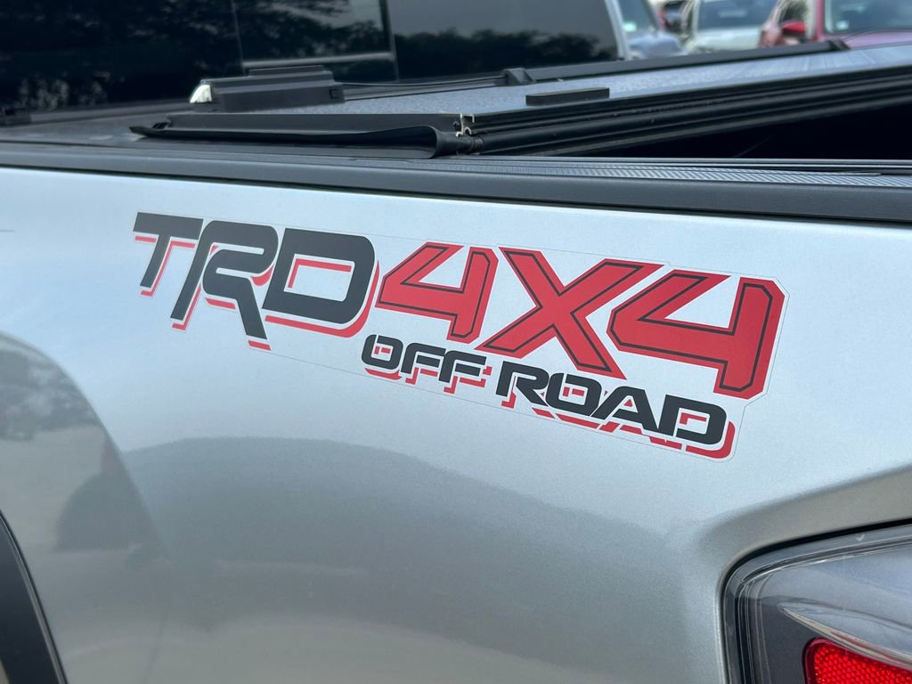 Certified 2023 Toyota Tacoma TRD Off-Road w/ Technology Package AWD/4WD image 14