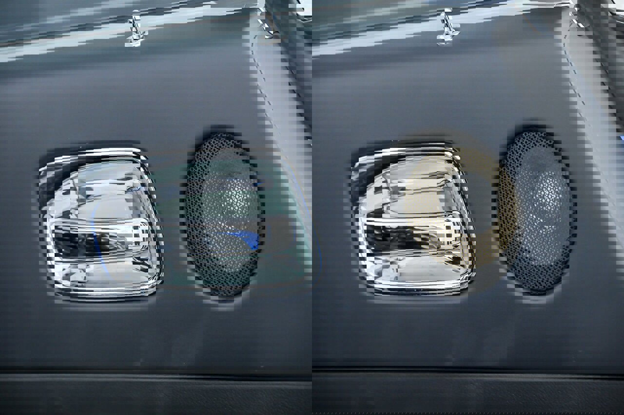 Used 2014 Rolls-Royce Wraith image 19