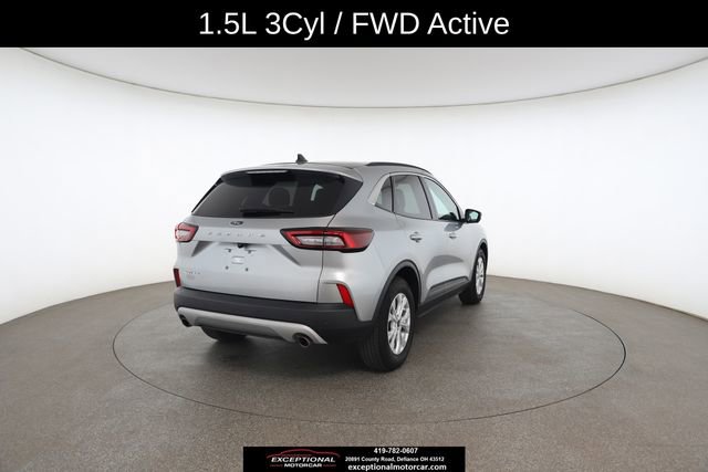 Used 2023 Ford Escape Active w/ Tech Pack #2 FWD image 17