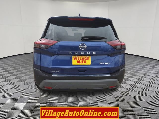 Used 2023 Nissan Rogue SV AWD/4WD image 3
