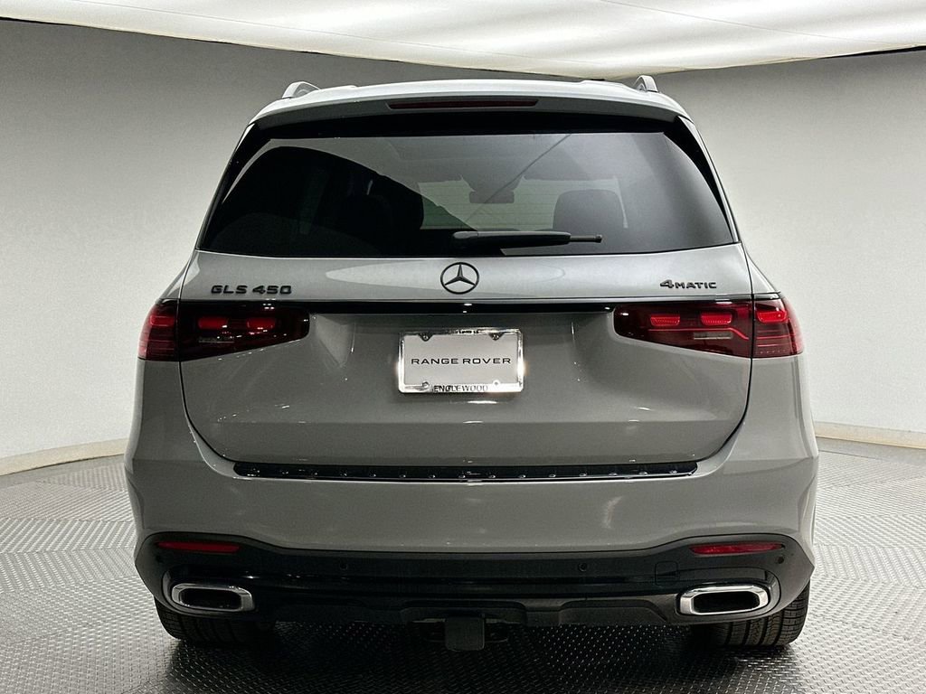 Used 2024 Mercedes-Benz GLS 450 4MATIC image 12