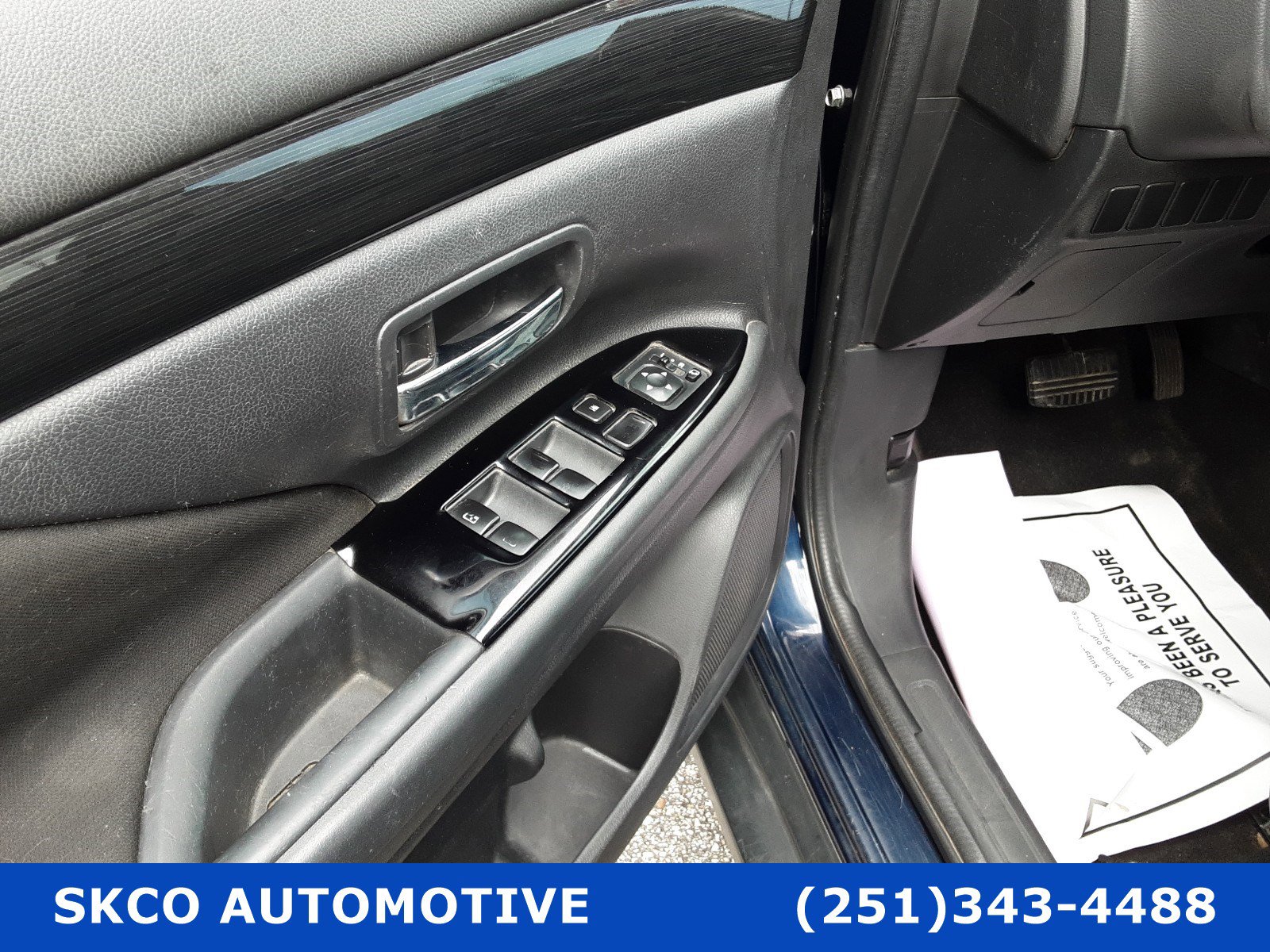 Used 2018 Mitsubishi Outlander LE image 22