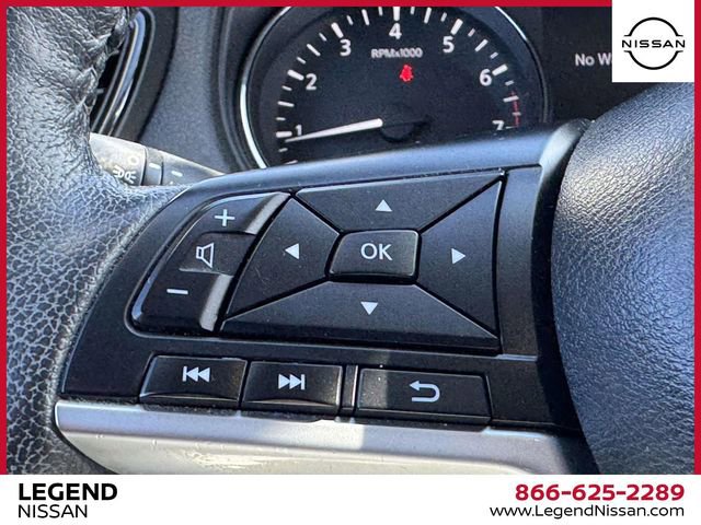 Used 2020 Nissan Rogue SL w/ Premium Package image 19