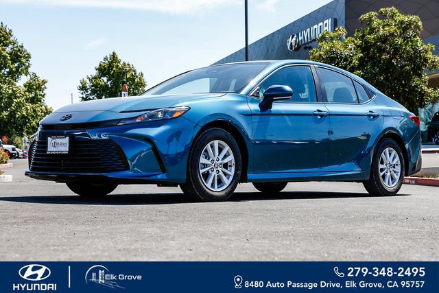 Used 2025 Toyota Camry LE w/ Convenience Package FWD video 1