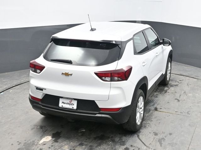 Used 2023 Chevrolet TrailBlazer LS image 30