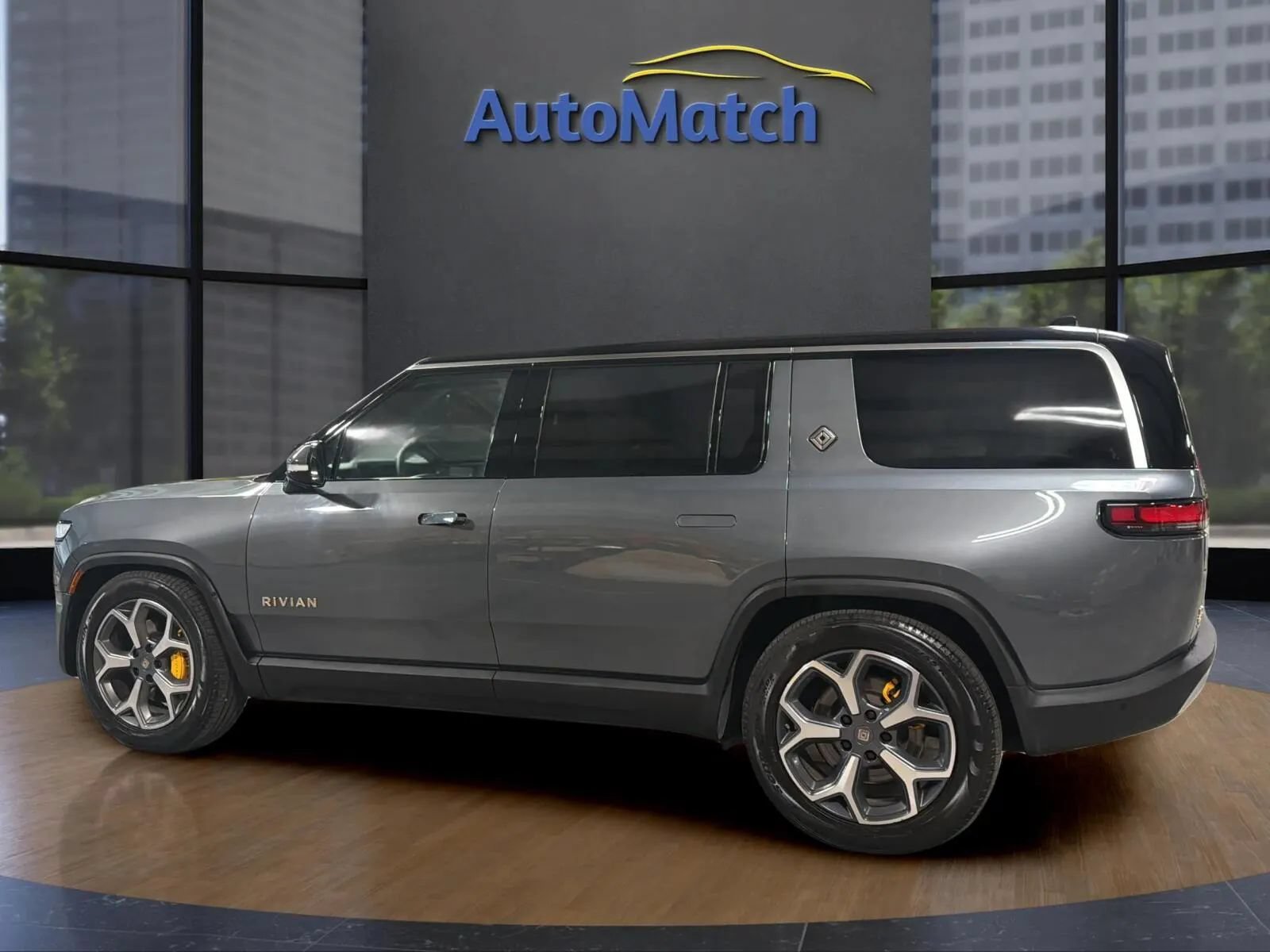 Used 2022 Rivian R1S Launch Edition Quad AWD/4WD image 7