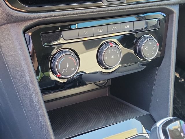 Certified 2024 Volkswagen Taos S FWD image 23