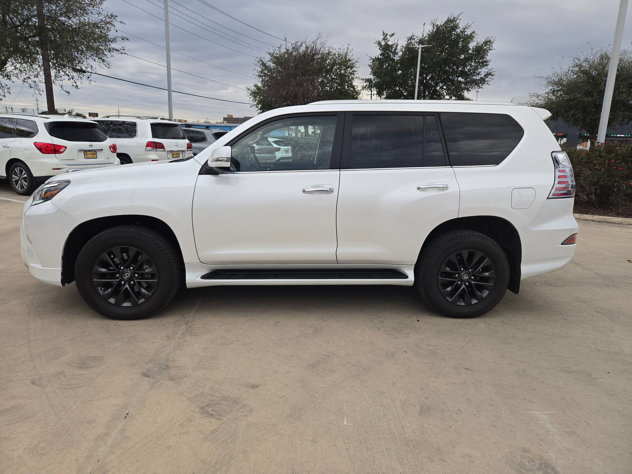 Used 2023 Lexus GX 460 Premium image 6