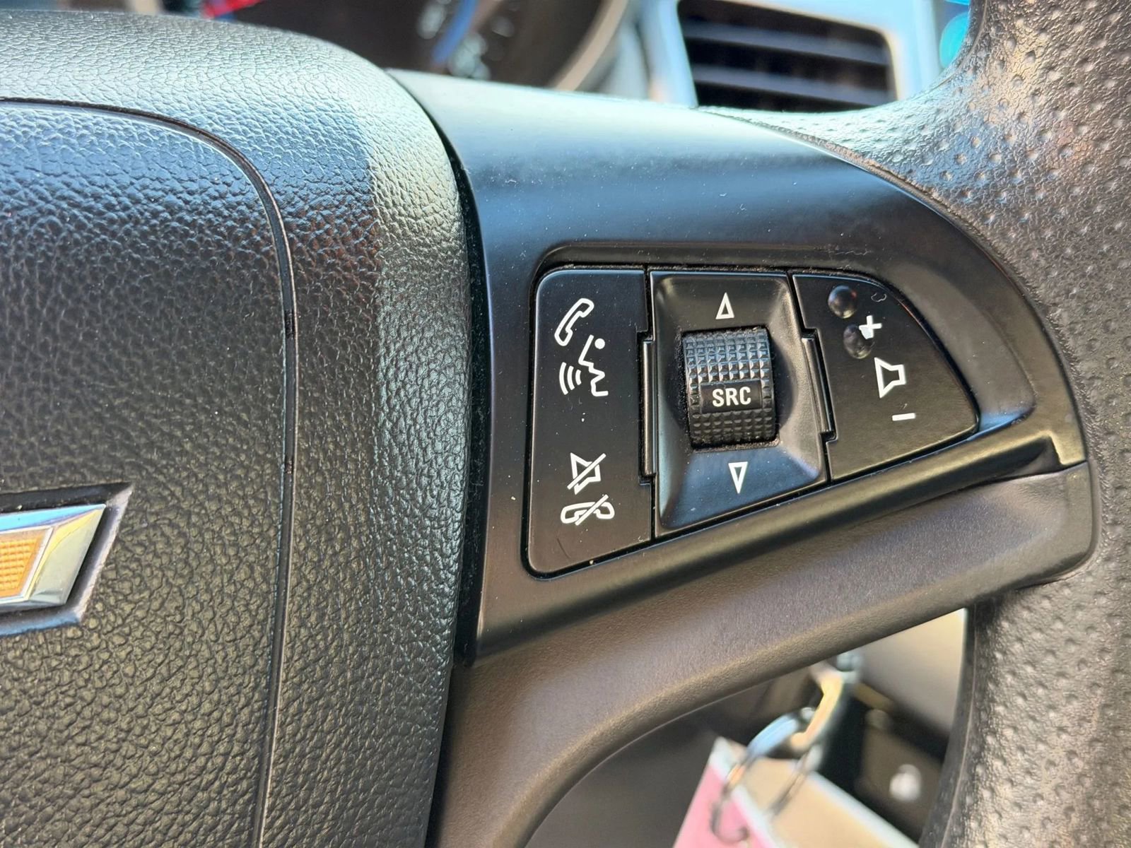 Used 2014 Chevrolet Cruze LS image 39