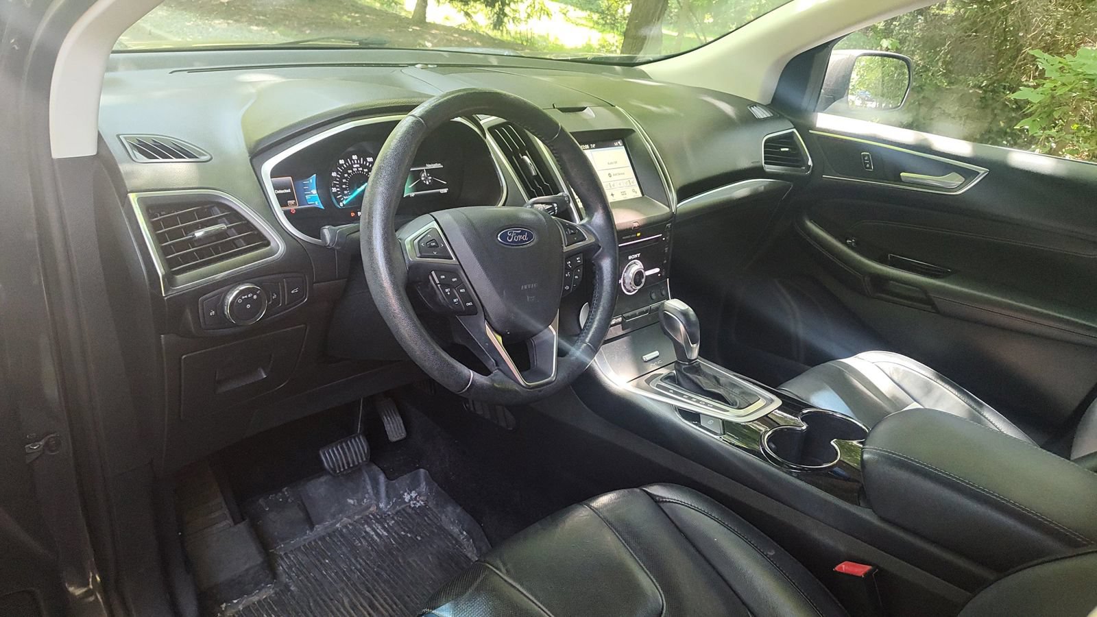 Used 2017 Ford Edge Titanium w/ Equipment Group 301A AWD/4WD image 7