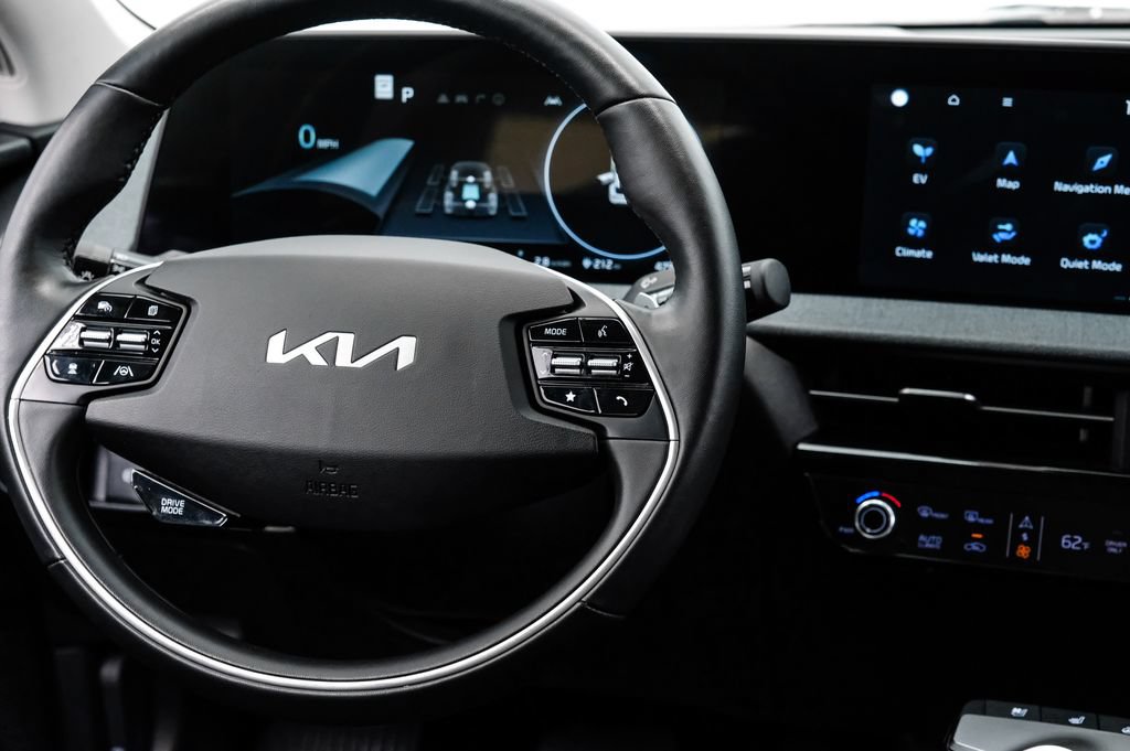 Used 2023 Kia EV6 Wind AWD/4WD image 18