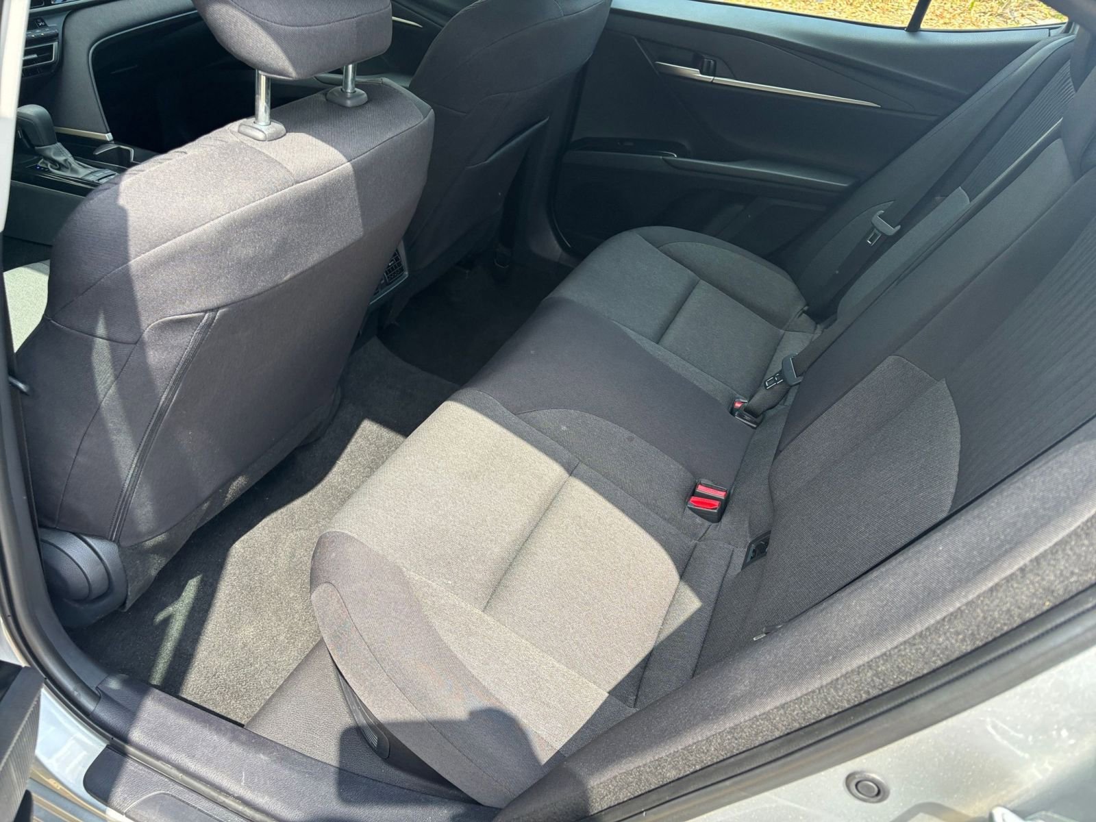 Used 2025 Toyota Camry LE FWD image 27