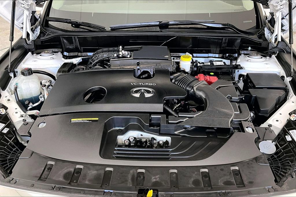 Certified 2025 INFINITI QX50 Pure image 11