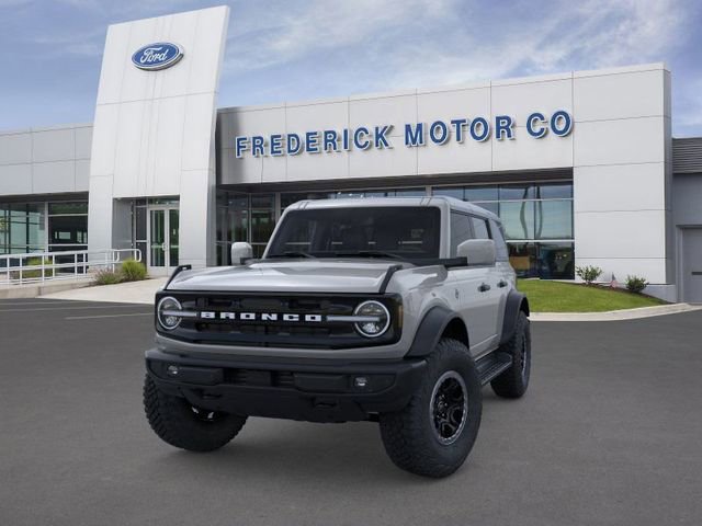New 2026 Ford Bronco Outer Banks w/ Sasquatch Package image 2