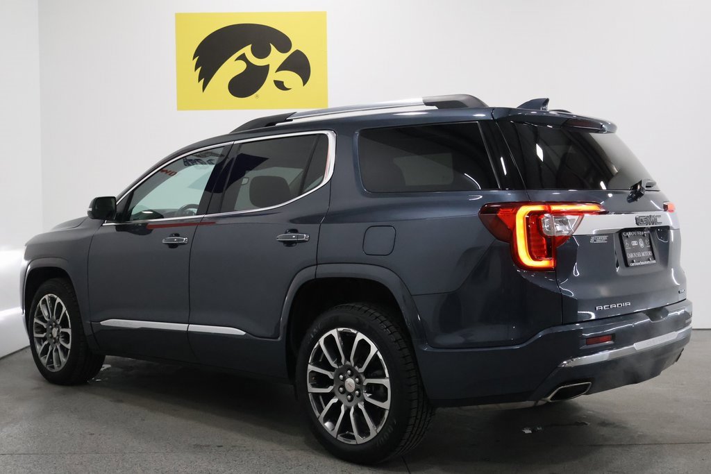 Used 2020 GMC Acadia Denali w/ Denali Ultimate Package image 9